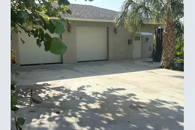 3127 Carol Avenue, Palm Springs, FL 33461 - Photo 1