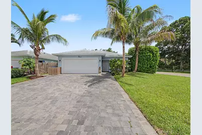 17700 Cornelia Avenue, Jupiter, FL 33458 - Photo 2