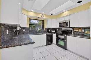19380 Cedar Glen Dr, Boca Raton, FL 33434 - Photo 16