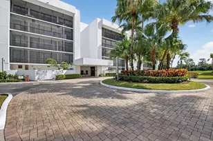 20110 Boca W Dr, Boca Raton, FL 33434 - Photo 1