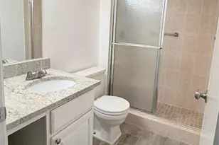 3186 Via Poinciana, Lake Worth, FL 33467 - Photo 12