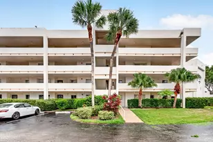3186 Via Poinciana, Lake Worth, FL 33467 - Photo 12