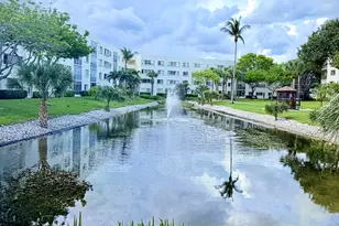 3186 Via Poinciana, Lake Worth, FL 33467 - Photo 32