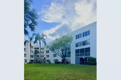 3186 Via Poinciana #115, Lake Worth, FL 33467 - Photo 12