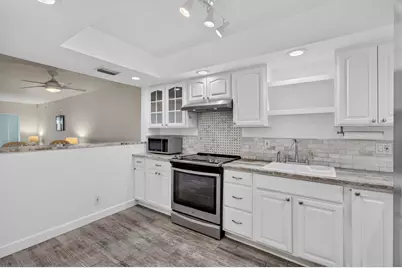 3186 Via Poinciana #115, Lake Worth, FL 33467 - Photo 32