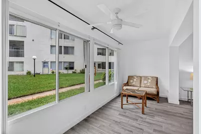 3186 Via Poinciana #115, Lake Worth, FL 33467 - Photo 24