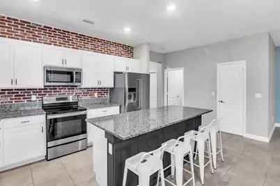 12760 NW Milestone Place, Port Saint Lucie, FL 34987 - Photo 18