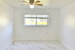 600 NE 2nd St, Dania Beach, FL 33004 - Photo 8