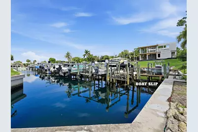 4564 SE Robertson Road, Stuart, FL 34997 - Photo 2