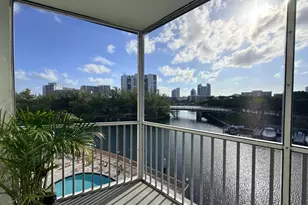 200 Diplomat Pkwy, Hallandale Beach, FL 33009 - Photo 16