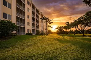 3500 Oaks Clubhouse Dr, Pompano Beach, FL 33069 - Photo 22