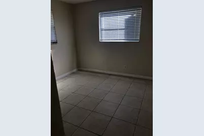 404 NE 4th Street #1, Pompano Beach, FL 33060 - Photo 6