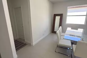 2402 SE 30th St, Homestead, FL 33033 - Photo 8