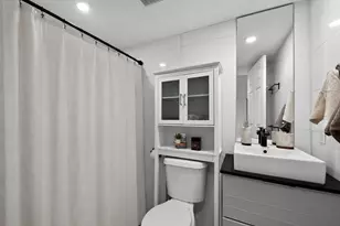 200 NW 25th St, Wilton Manors, FL 33311 - Photo 2
