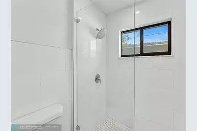 216 NW 25th Street, Wilton Manors, FL 33311 - Photo 10