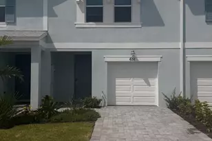 651 Salisbury Cir, Fort Pierce, FL 34982 - Photo 2