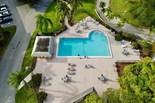4502 Martinique Way, Coconut Creek, FL 33066 - Photo 38