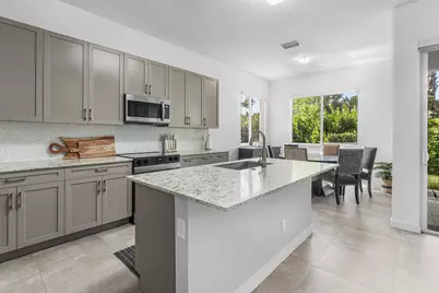 610 Pioneer Way, Royal Palm Beach, FL 33411 - Photo 8