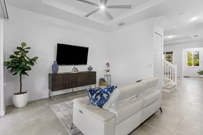 610 Pioneer Way, Royal Palm Beach, FL 33411 - Photo 14