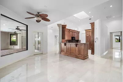 17595 Bocaire Place, Boca Raton, FL 33487 - Photo 12