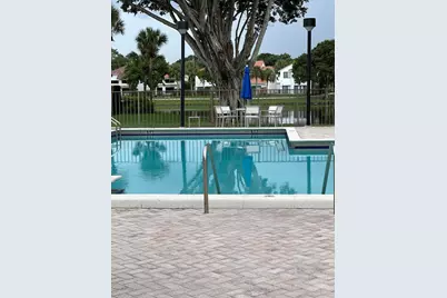 5726 Fox Hollow Drive #G, Boca Raton, FL 33486 - Photo 12