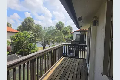 5726 Fox Hollow Drive #G, Boca Raton, FL 33486 - Photo 6