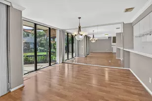 5726 Fox Hollow Dr, Boca Raton, FL 33486 - Photo 4