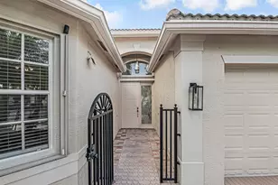 8225 La Jolla Vista Ln, Lake Worth, FL 33467 - Photo 2