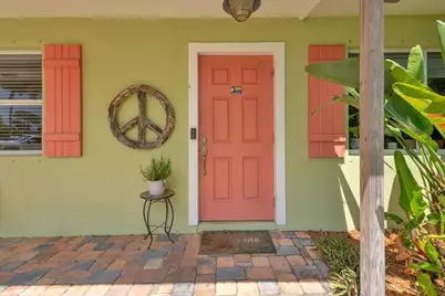 1121 SE Alamanda Lane, Stuart, FL 34996 - Photo 4