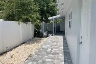 2408 NE 4th St, Pompano Beach, FL 33062 - Photo 16