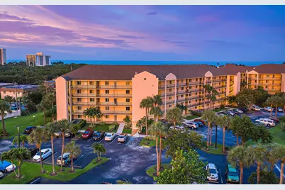 275 Palm Avenue #C302, Jupiter, FL 33477 - Photo 38