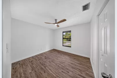 6101 Balsam Drive, Fort Pierce, FL 34982 - Photo 12