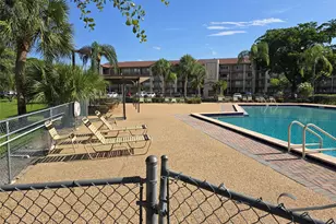 1200 SW 137th Ave, Pembroke Pines, FL 33027 - Photo 22