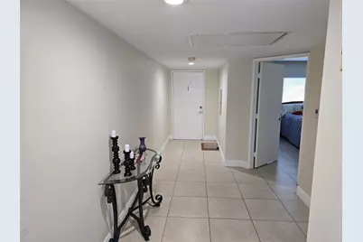 1200 SW 137th Avenue #312E, Pembroke Pines, FL 33027 - Photo 6