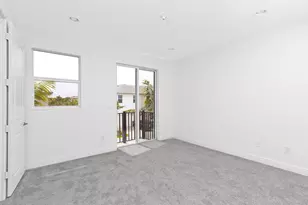 6954 Pines Cir, Coconut Creek, FL 33073 - Photo 18