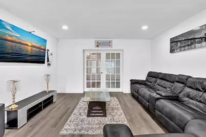 5260 SW 6th Place, Margate, FL 33068 - Photo 16