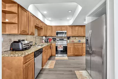 5260 SW 6th Place, Margate, FL 33068 - Photo 18
