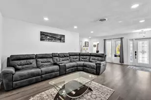 5260 SW 6th Pl, Margate, FL 33068 - Photo 14