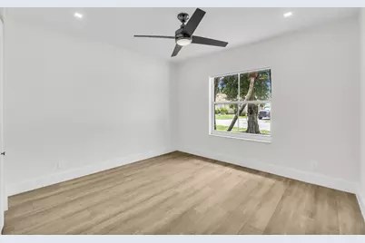 1521 SW 186th Avenue, Pembroke Pines, FL 33029 - Photo 20