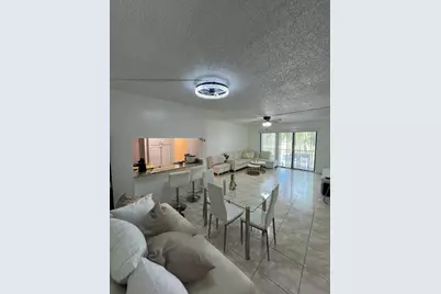 1007 Green Pine Boulevard #D2, West Palm Beach, FL 33409 - Photo 4