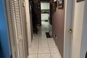 2510 SW 81st Ave, Davie, FL 33324 - Photo 14