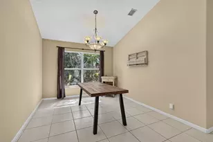 17107 82nd Rd N, The Acreage, FL 33470 - Photo 16