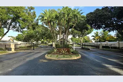 2295 Saratoga Lane, West Palm Beach, FL 33409 - Photo 28