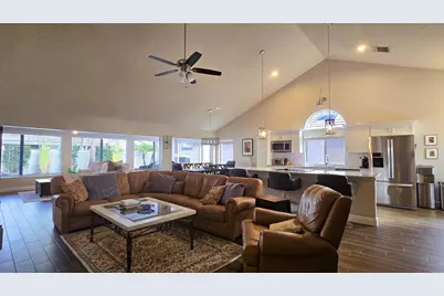 2295 Saratoga Lane, West Palm Beach, FL 33409 - Photo 14