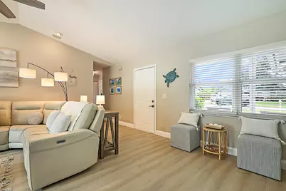 1103 NW 11th Street, Boynton Beach, FL 33426 - Photo 8