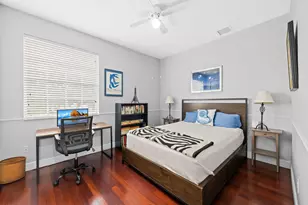 703 SW 16th Ct, Fort Lauderdale, FL 33315 - Photo 18