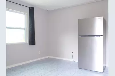 438 Roseland Drive #studio 2, West Palm Beach, FL 33405 - Photo 2