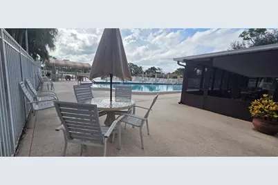 618 Sea Pine Way #B2, Greenacres, FL 33415 - Photo 16