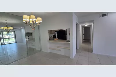 618 Sea Pine Way #B2, Greenacres, FL 33415 - Photo 2