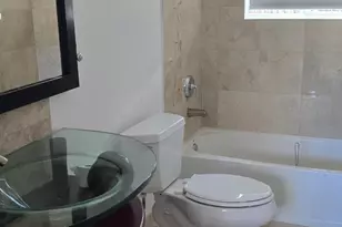 635 NE 11th Ave, Fort Lauderdale, FL 33304 - Photo 20